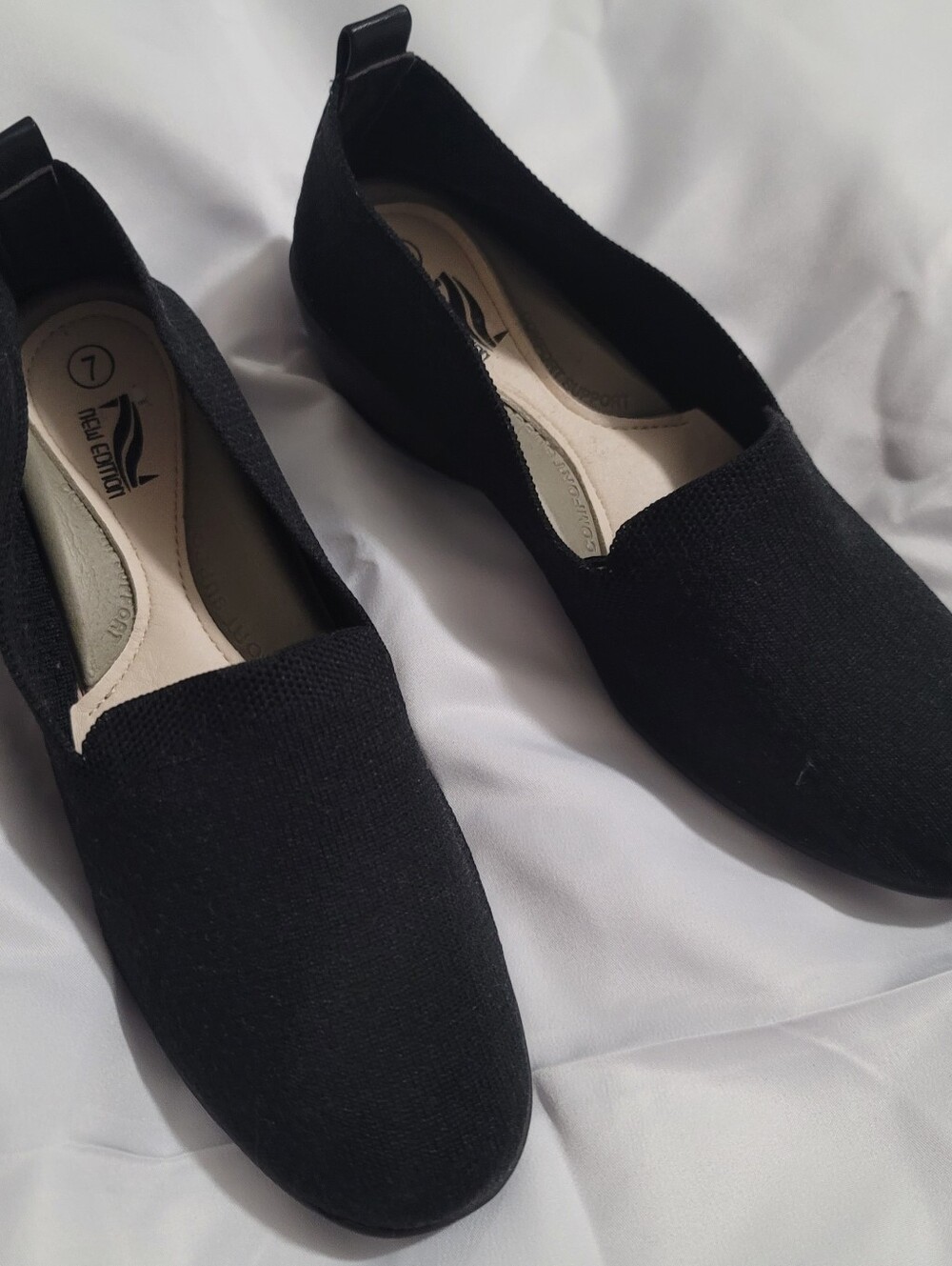 New Edition Comfort Slip-On Flats in Black -Size 7